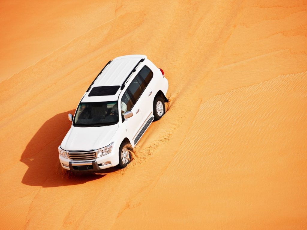 Dune bashing en el desierto de Dubai